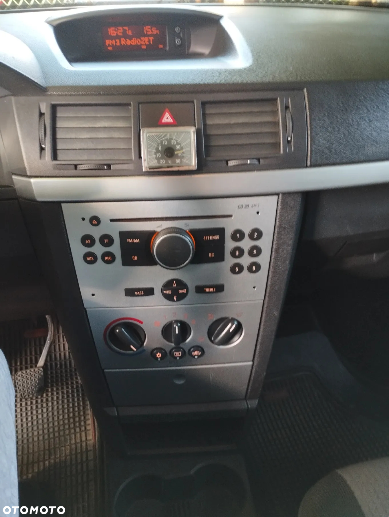 Opel Meriva 1.6 16V Essentia - 2