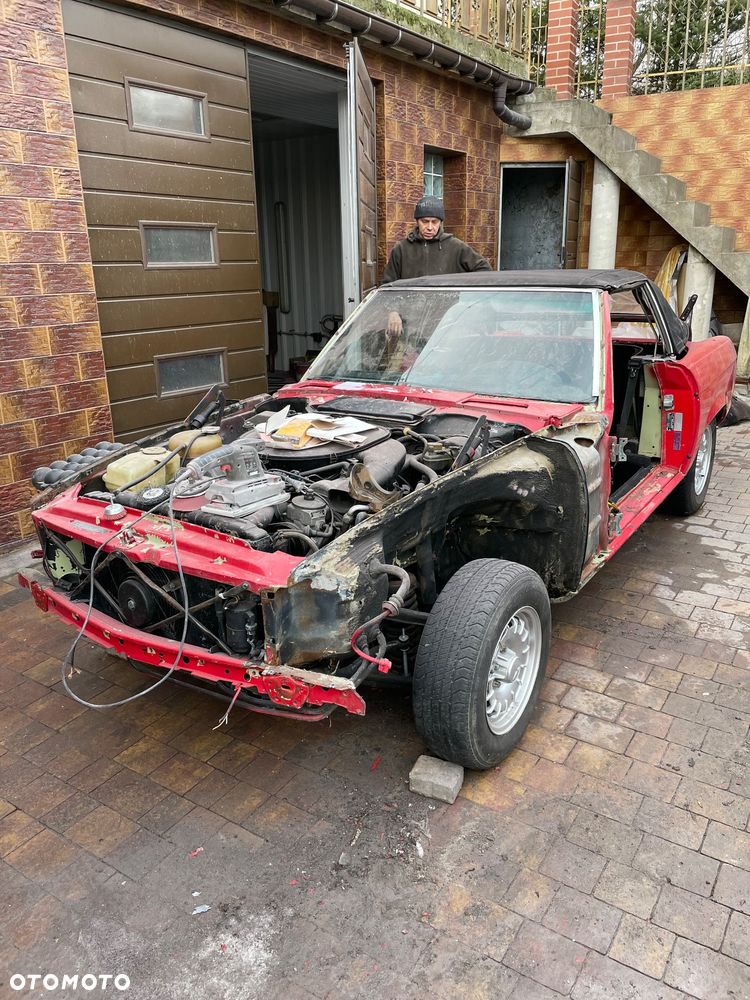 Mercedes-Benz SL - 12