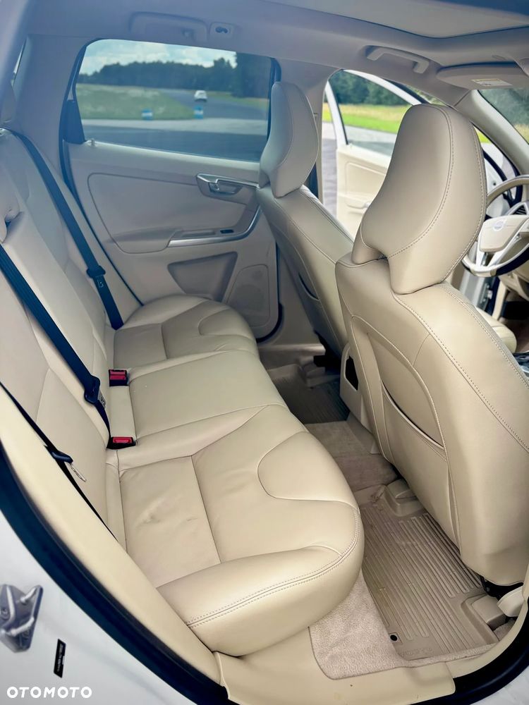 Volvo XC 60 T5 AWD Geartronic Linje Inscription - 22