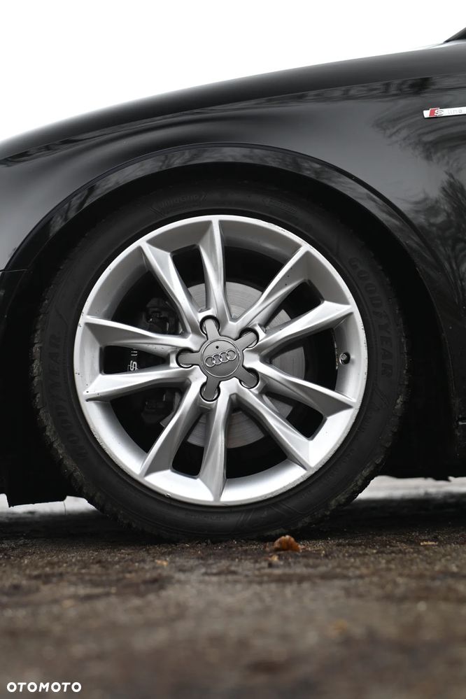 Audi A3 Limousine 2.0 TDI S line Sportpaket - 16