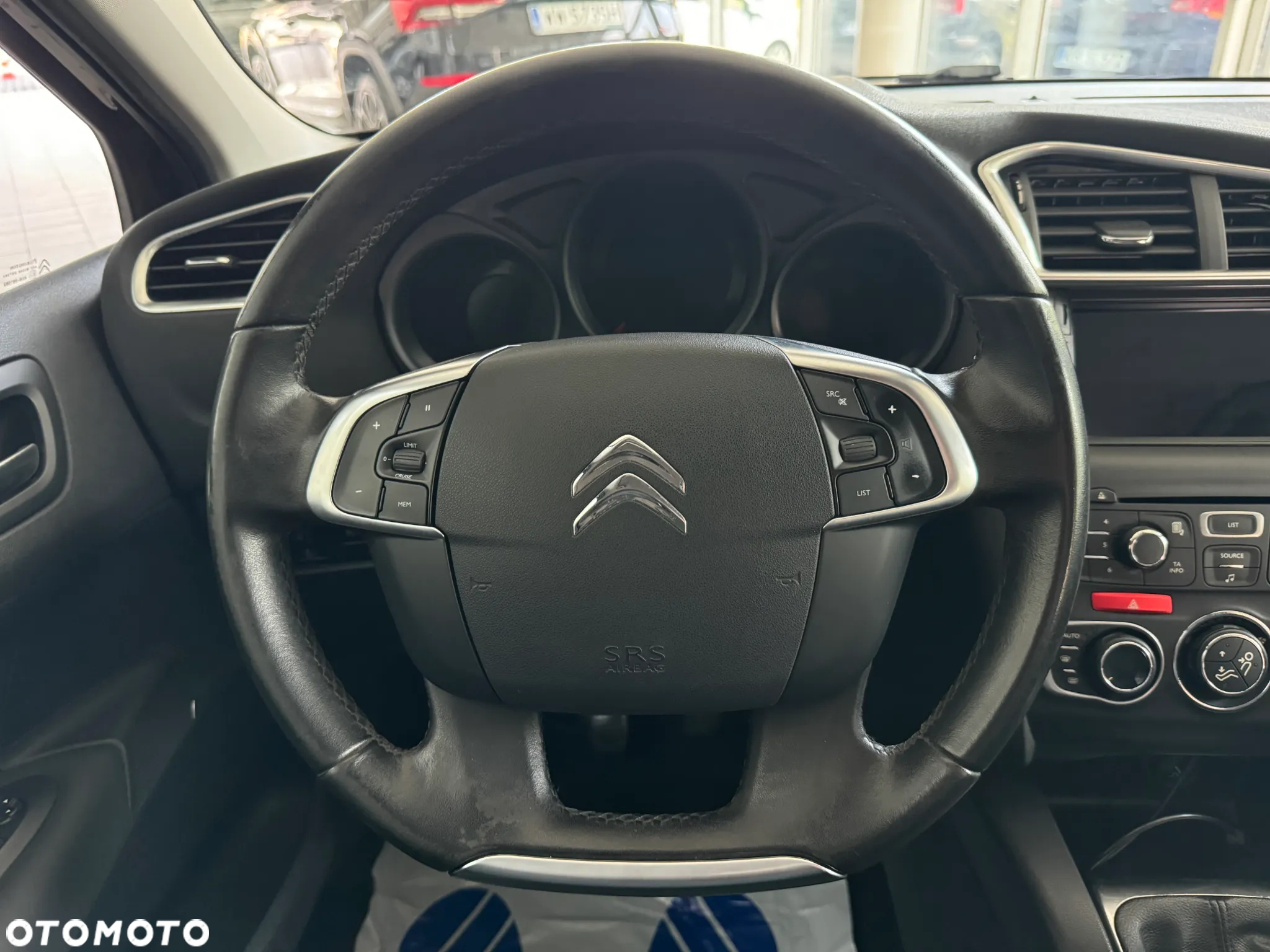 Citroën C4 1.6 VTi Attraction - 23