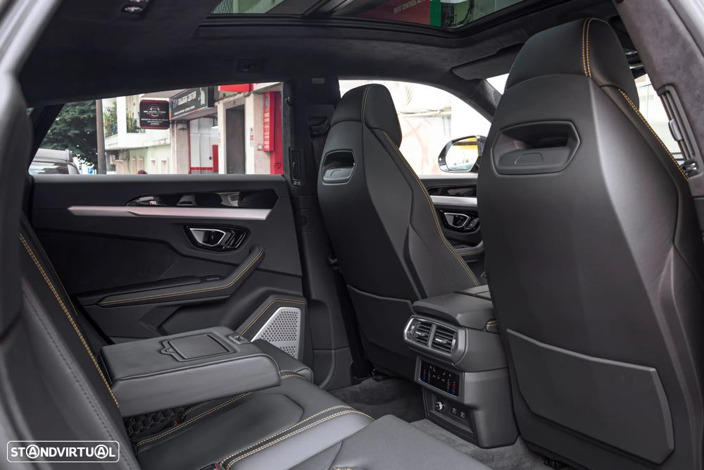 Lamborghini Urus 4.0 V8 - 43