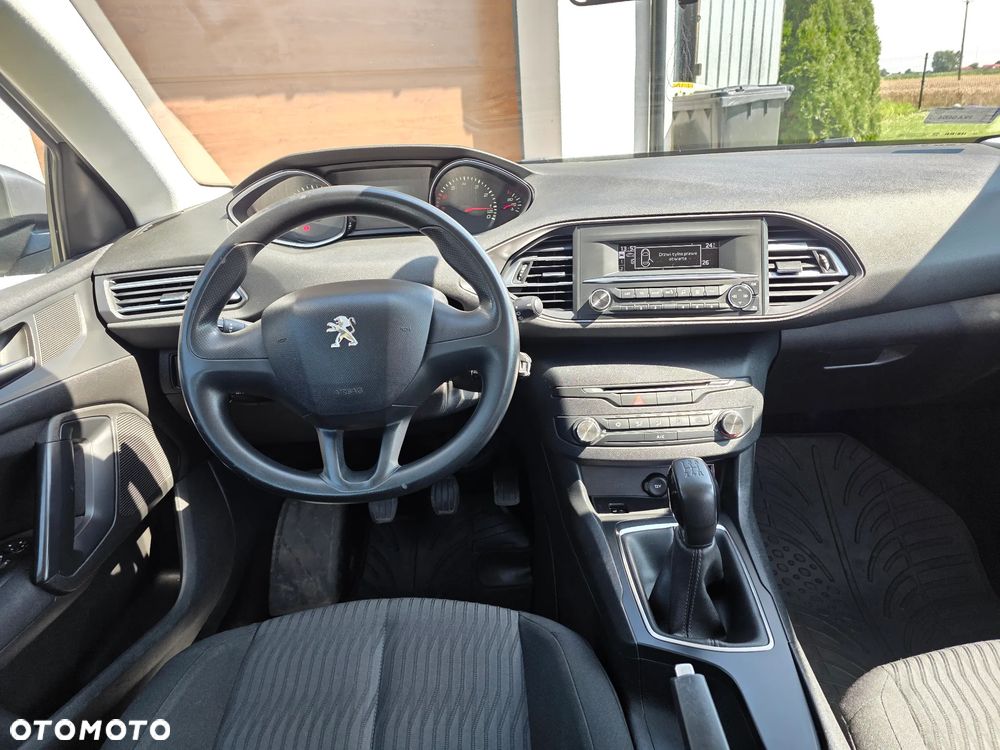 Peugeot 308 1.2 VTi/PureTech Active - 17