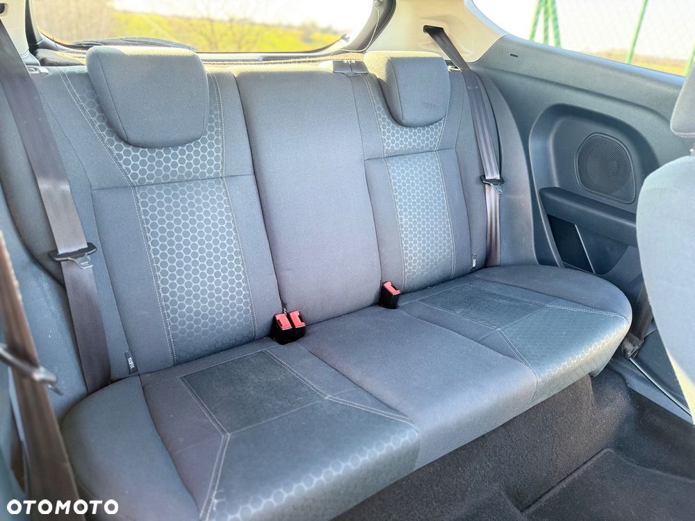 Ford Fiesta 1.25 Viva - 19