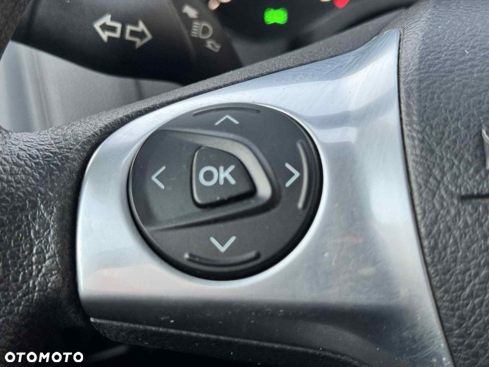 Ford Focus 1.6 Ambiente Start - 16