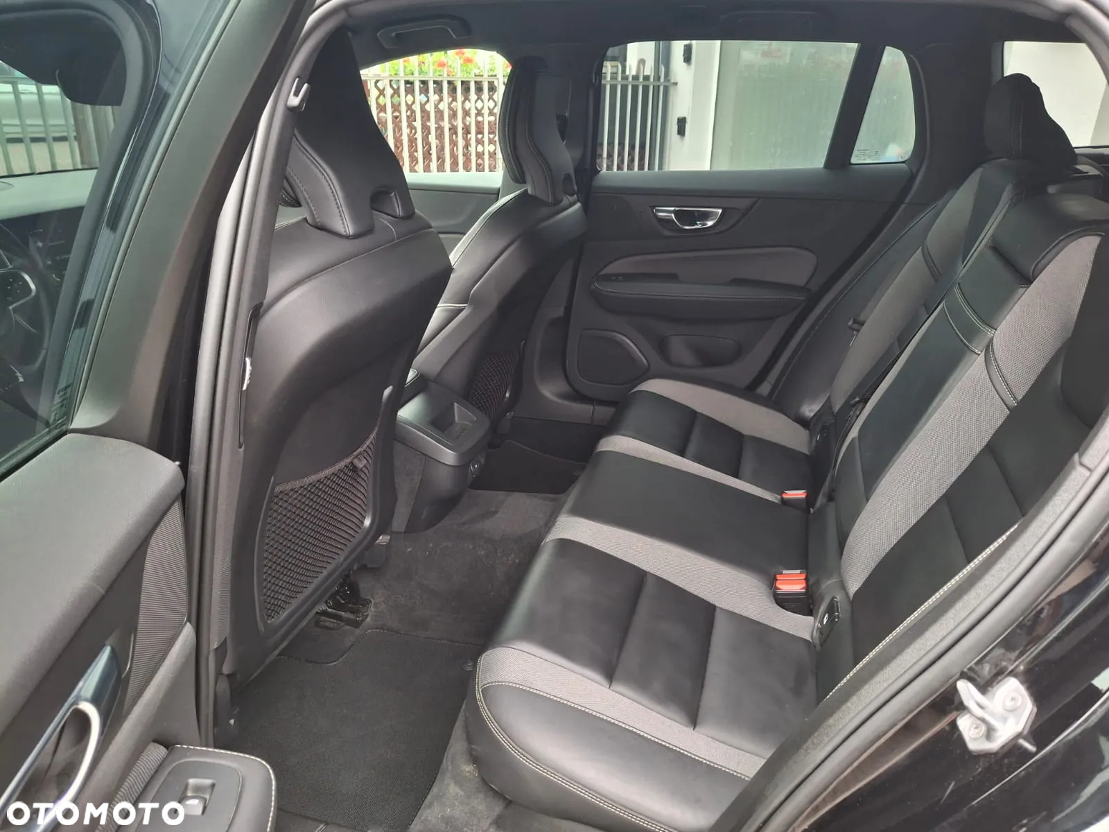 Volvo V60 B4 B Geartronic RDesign - 11