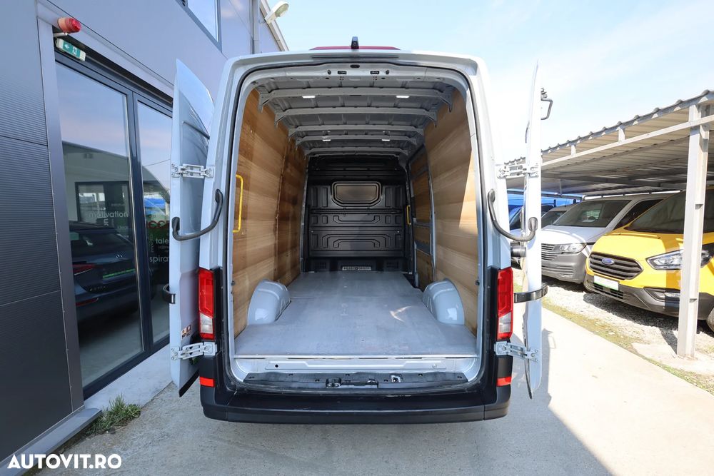 Volkswagen Crafter L2H2 - 13