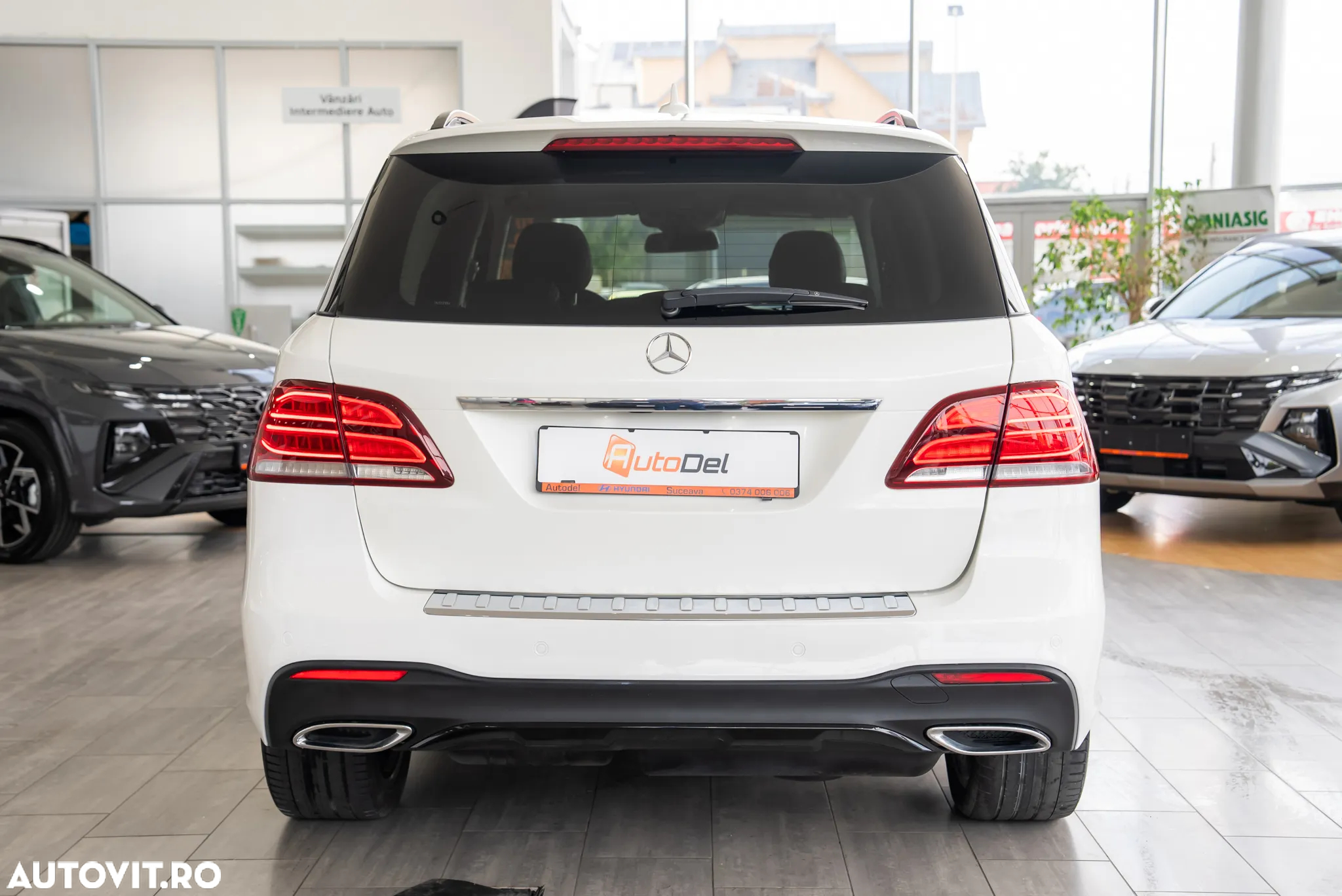 Mercedes-Benz GLE 350 d 4Matic 9G-TRONIC AMG Line - 12