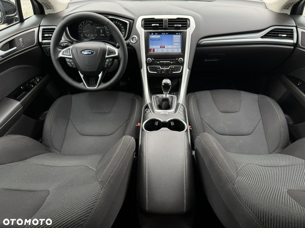 Ford Mondeo 2.0 TDCi Titanium - 23
