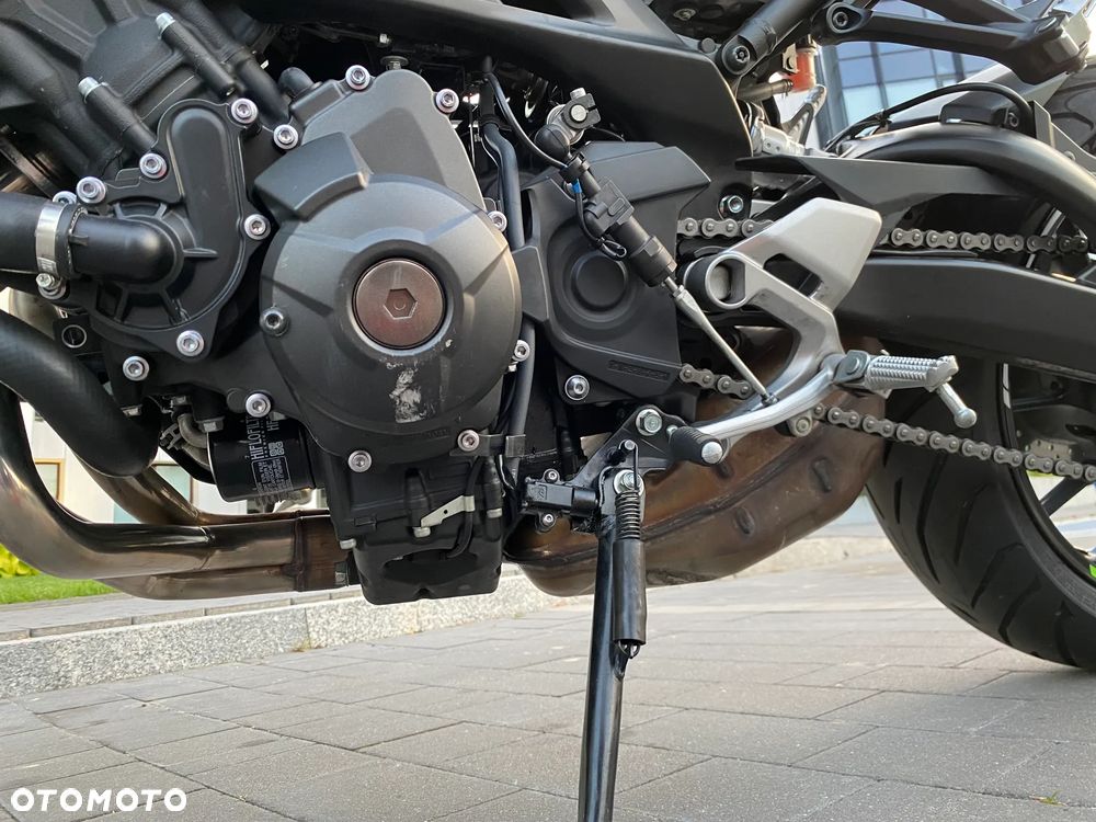 Yamaha MT - 7