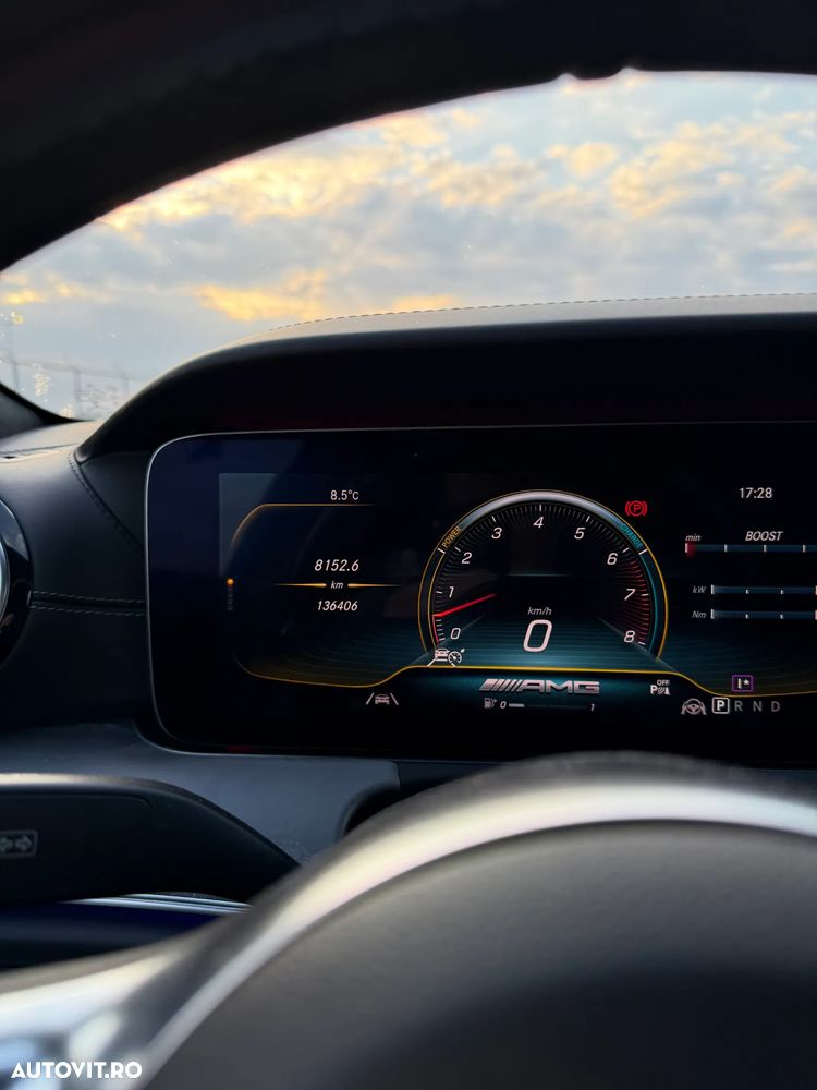 Mercedes-Benz AMG GT 4-door Coupe - 8