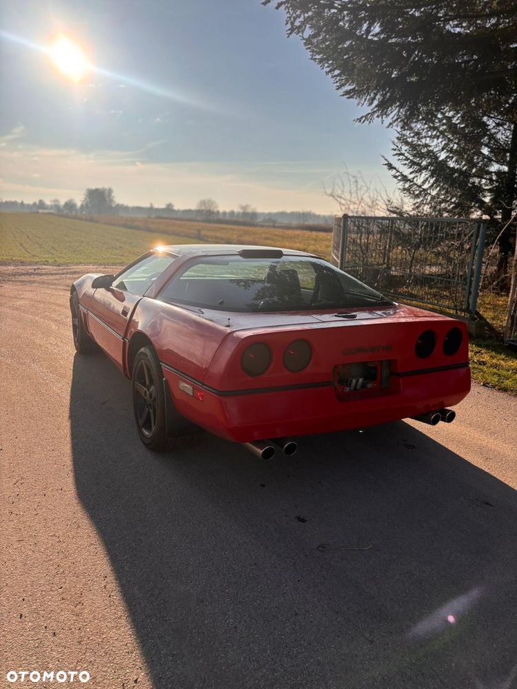 Chevrolet Corvette - 7