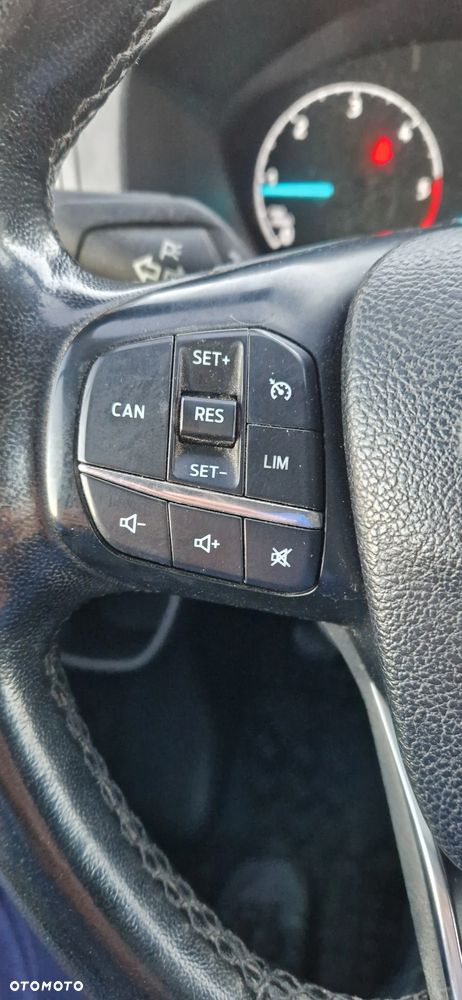 Ford Transit Custom - 14