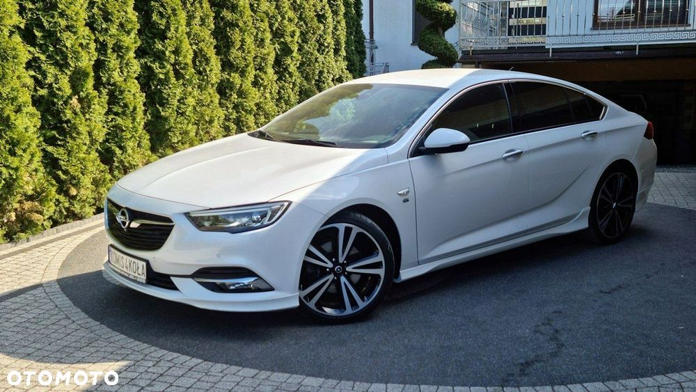 Opel Insignia - 2