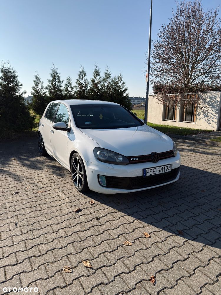 Volkswagen Golf 2.0 TDI Highline - 6