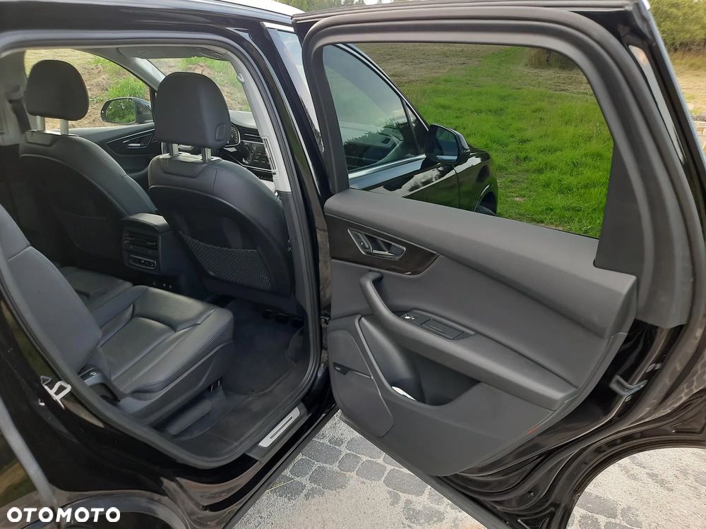 Audi Q7 - 29
