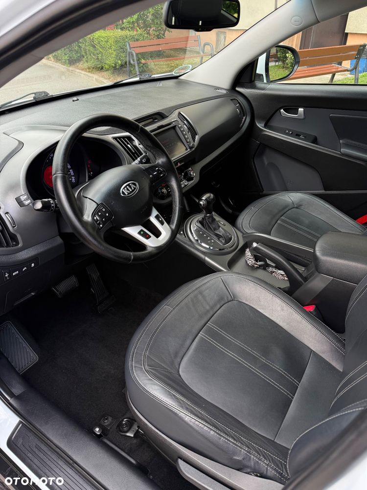 Kia Sportage 2.0 CRDI XL - 13