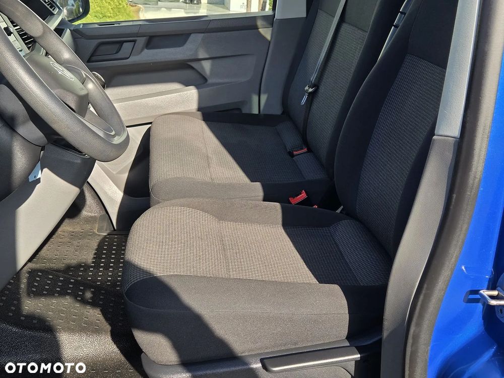 Volkswagen Transporter - 14