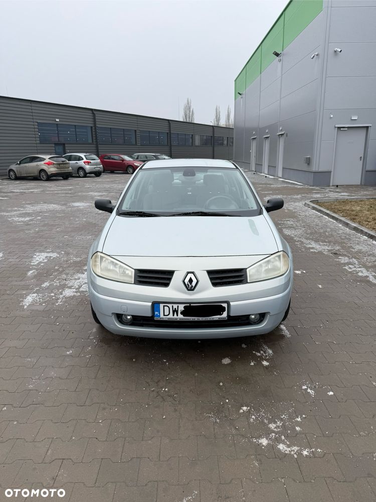 Renault Megane 1.6 Confort Privilege - 2