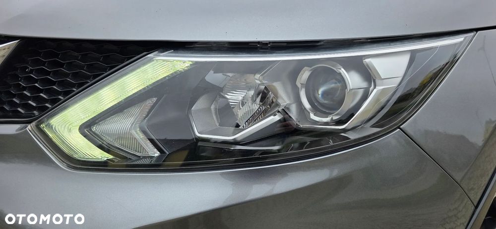 Nissan Qashqai 1.6 DIG-T Tekna - 28