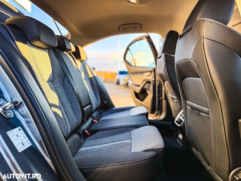 Skoda Octavia 2.0 TDI 150 CP DSG Selection - 19