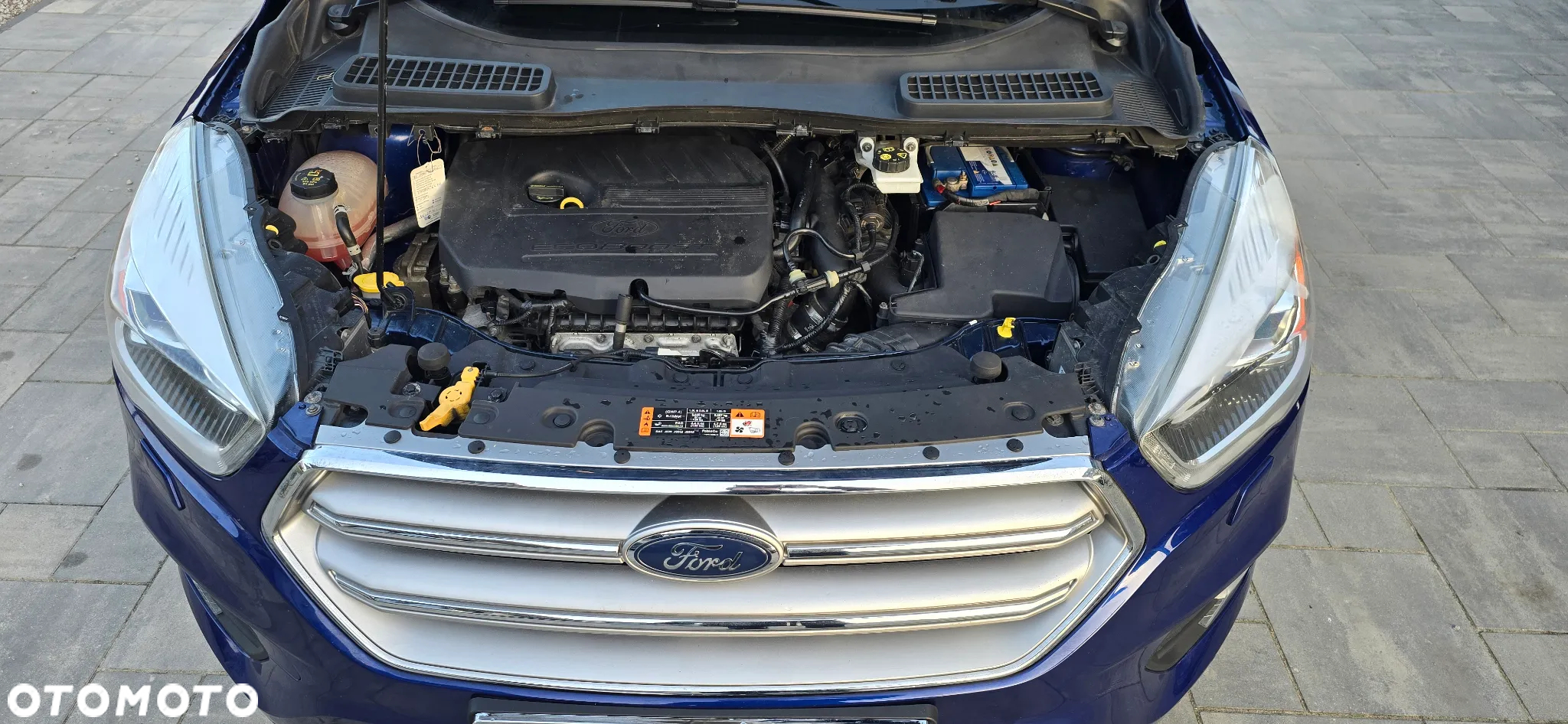 Ford Kuga - 12