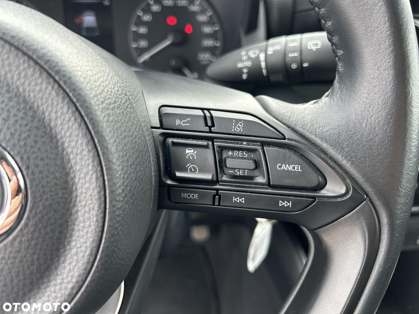 Toyota Yaris - 17