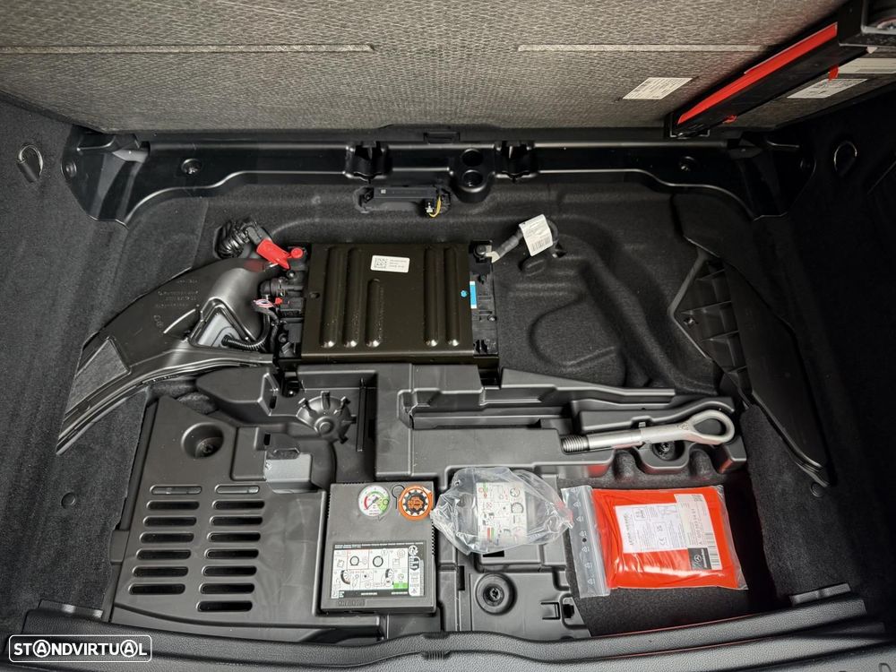 Mercedes-Benz GLA 200 AMG Line - 30