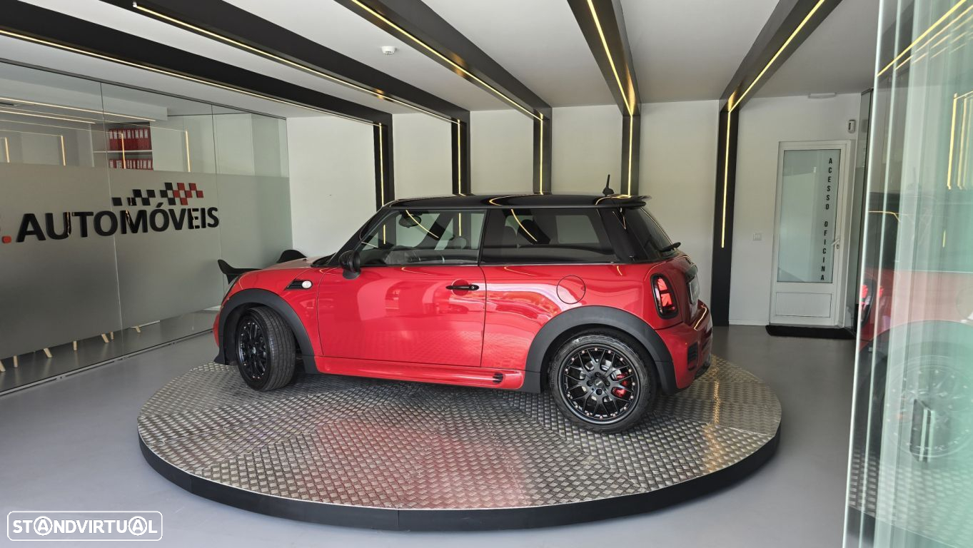 MINI 3 Portas Cooper D - 17