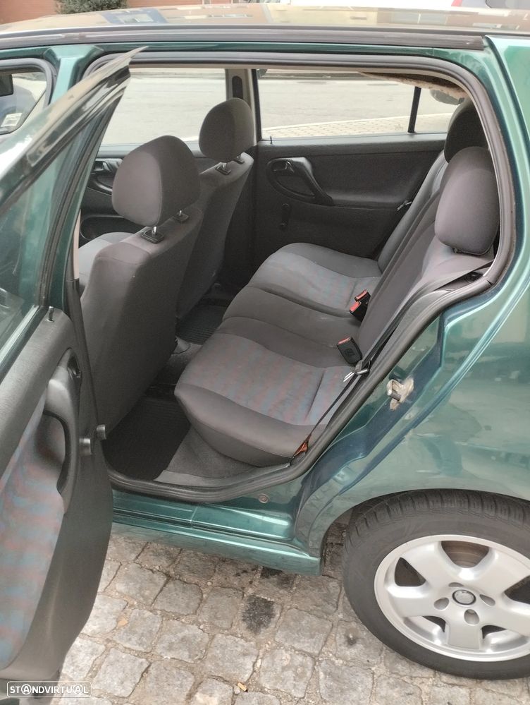 VW Polo 1.4 Colour Concept - 10