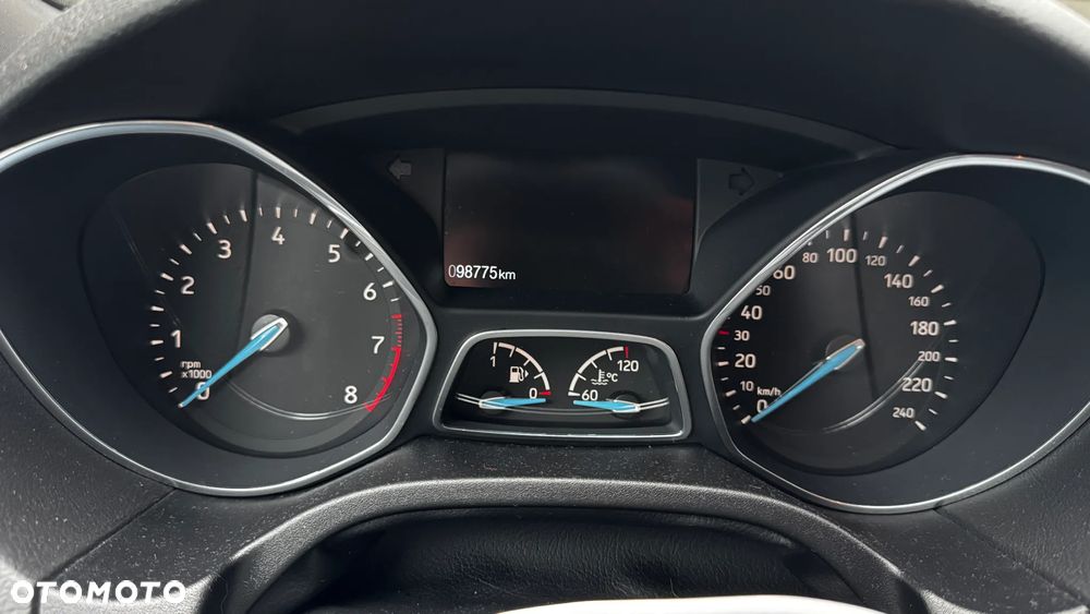 Ford Focus 1.5 EcoBoost ST-Line - 2