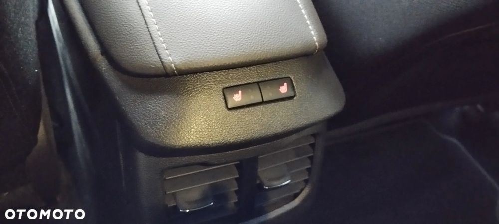 Ford Mondeo 2.0 TDCi Start-Stopp Titanium - 19