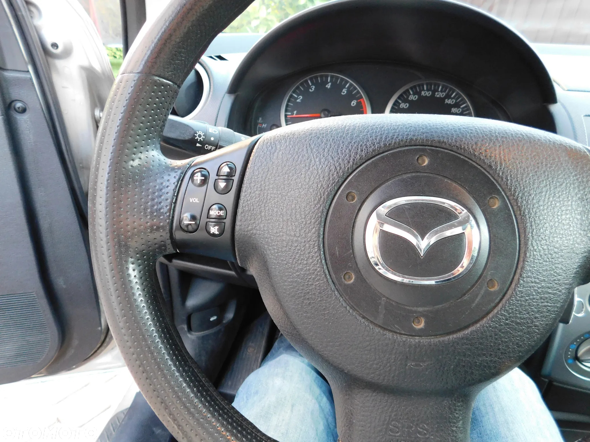 Mazda 2 - 27