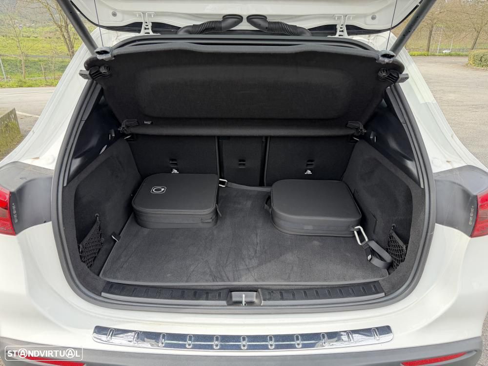 Mercedes-Benz EQA 300 4Matic Edition 1 - 29