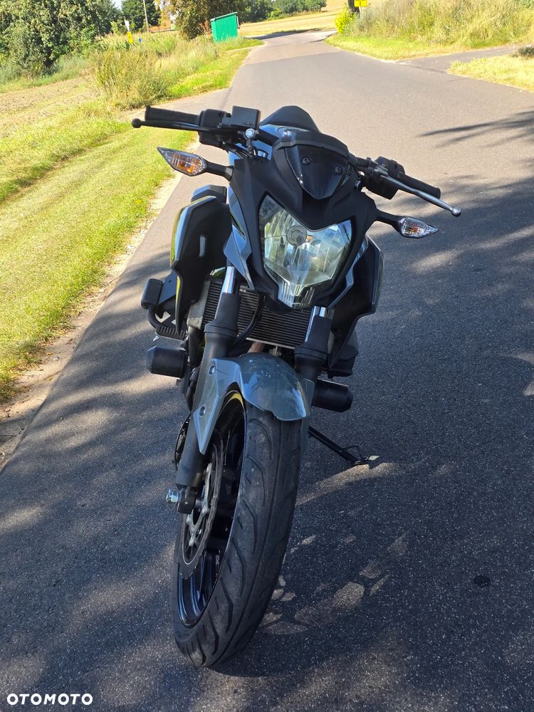Kawasaki Z - 12