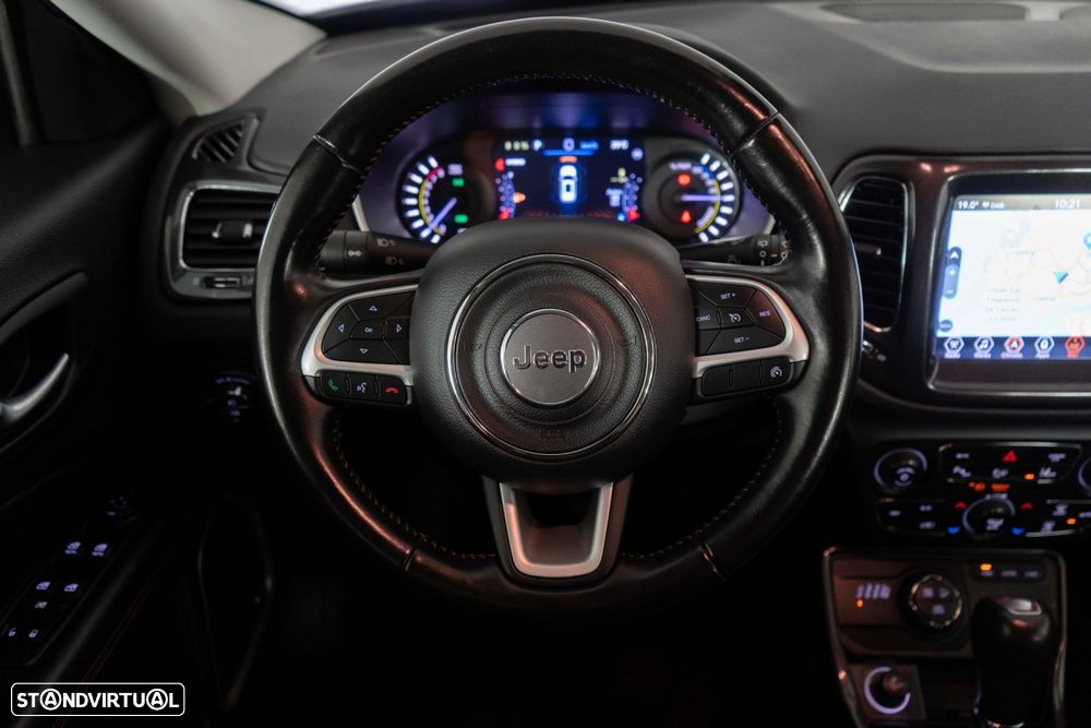 Jeep Compass - 29