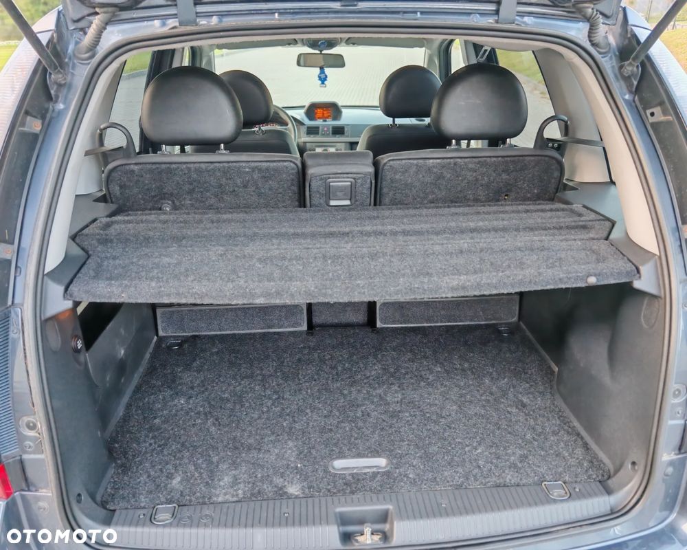Opel Meriva - 9