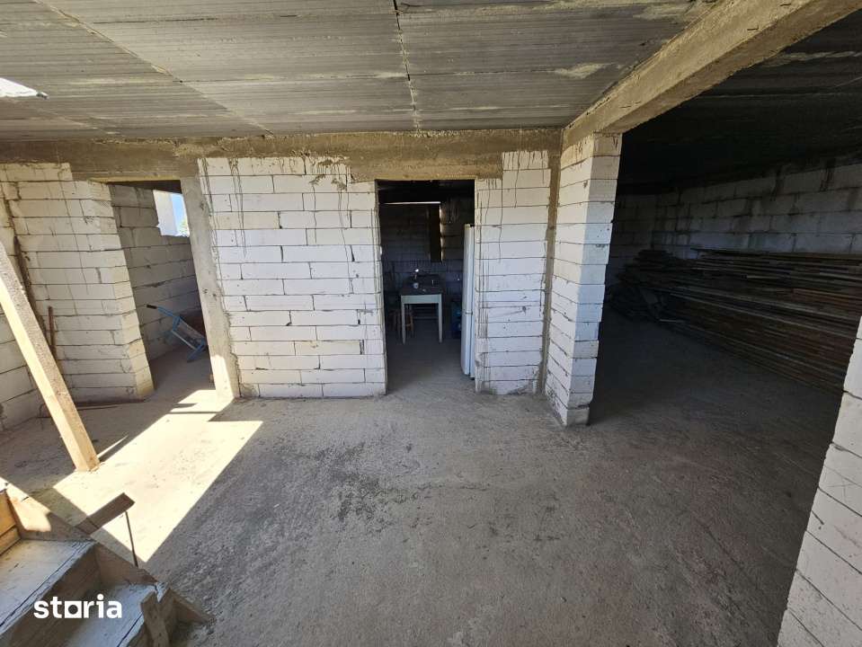 Teren intravilan cu constructie noua, 1172 mp, zona Bradesti - Imagine principală: 3/7