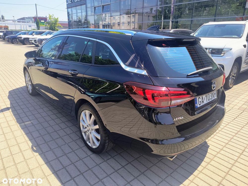 Opel Astra 1.6 T GPF Dynamic S&S - 4