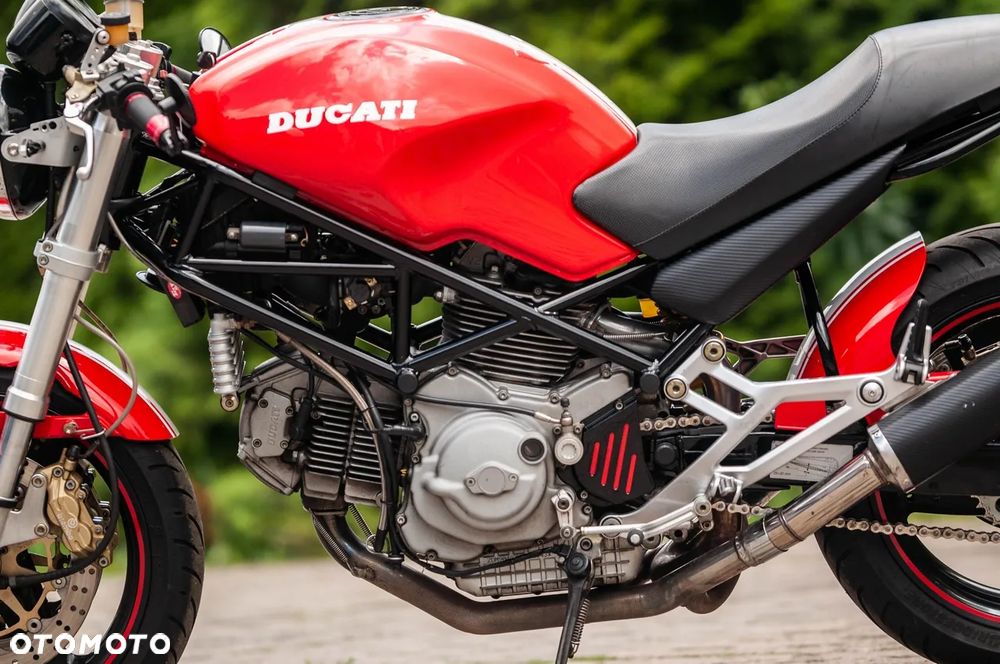 Ducati Monster - 10