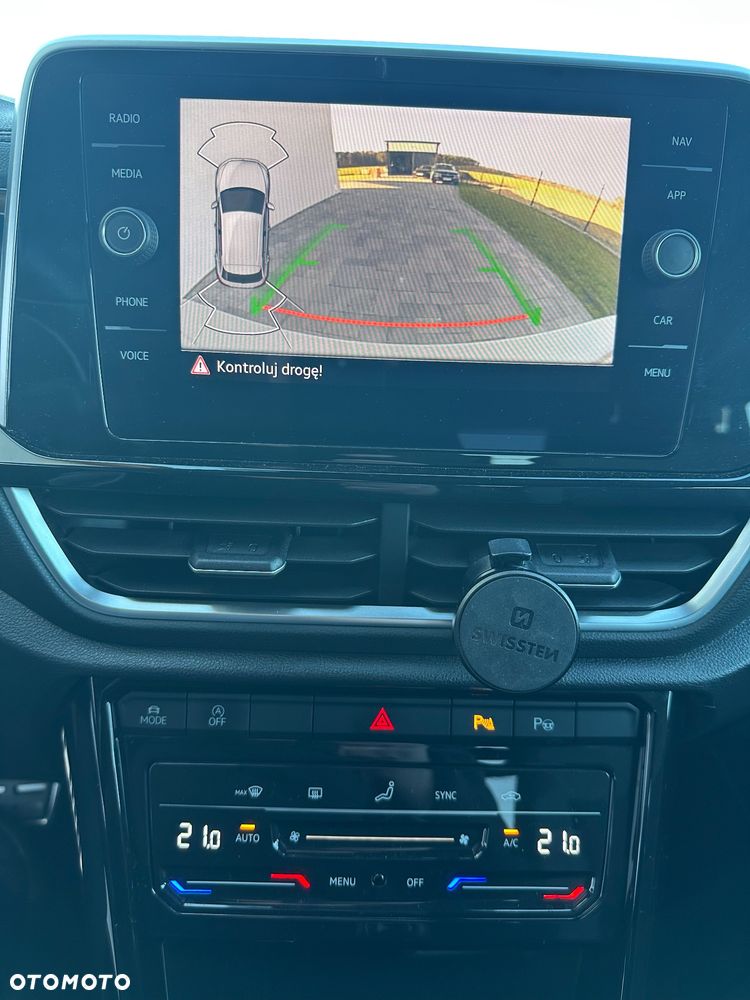 Volkswagen T-Roc 1.5 TSI R-Line DSG - 12