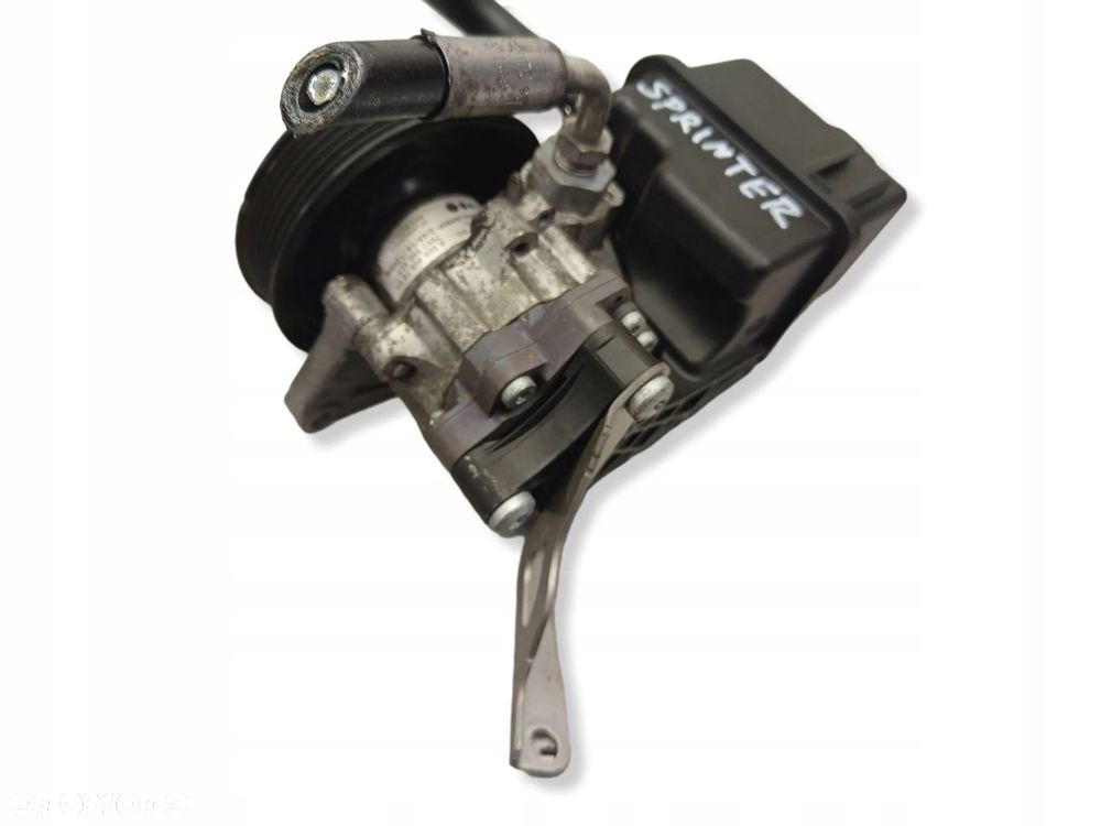 Pompa Wspomagania Mercedes-Benz Sprinter W906 A0064667801 - 3