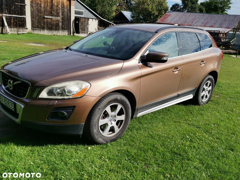 Volvo XC 60 D5 AWD - 1