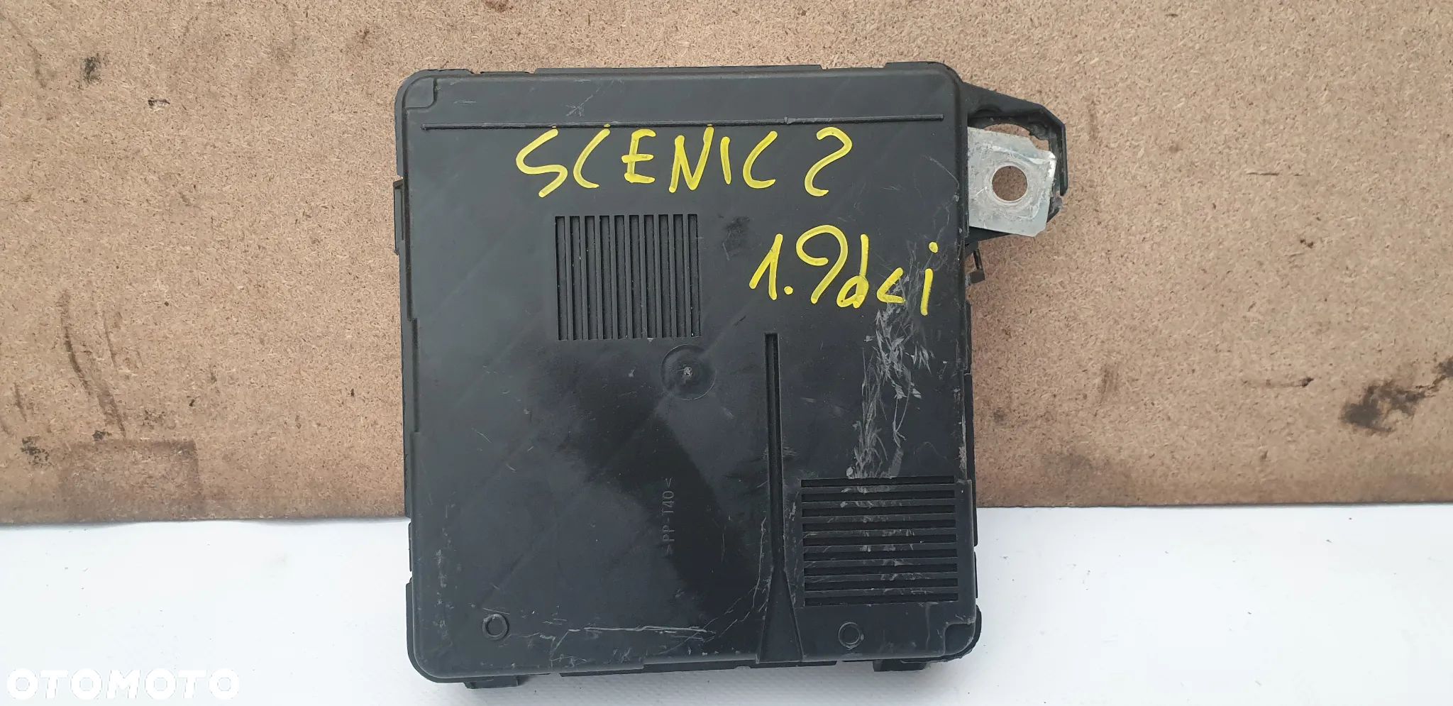 Renault Scenic II 1.9 DCI Skrzynka Moduł USM UPC BSM 8200306032A - 1