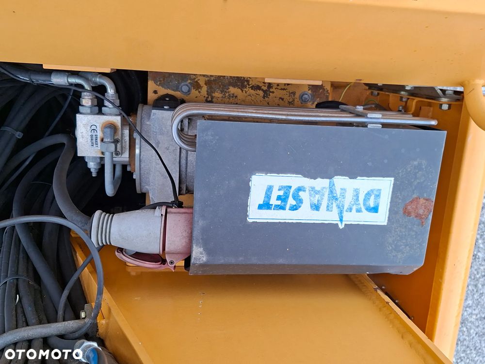 Liebherr A904 Koparka Przeładunkowa - 12