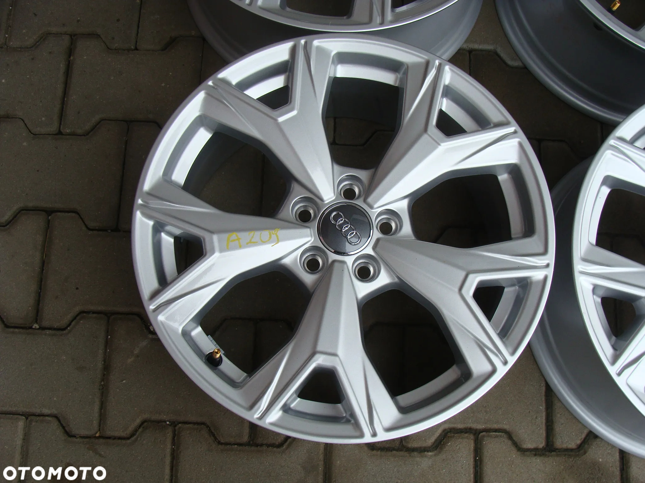 a209 5x100 Audi A1 Q1 A2 A3 8L TT 8N 7jx17 - 2