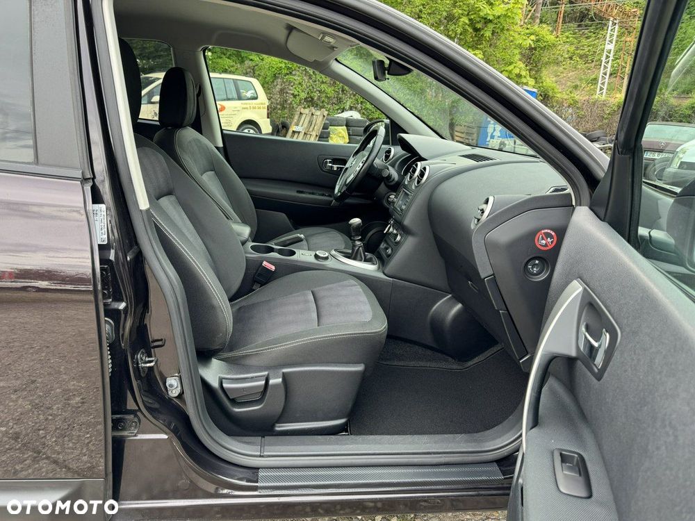 Nissan Qashqai - 12