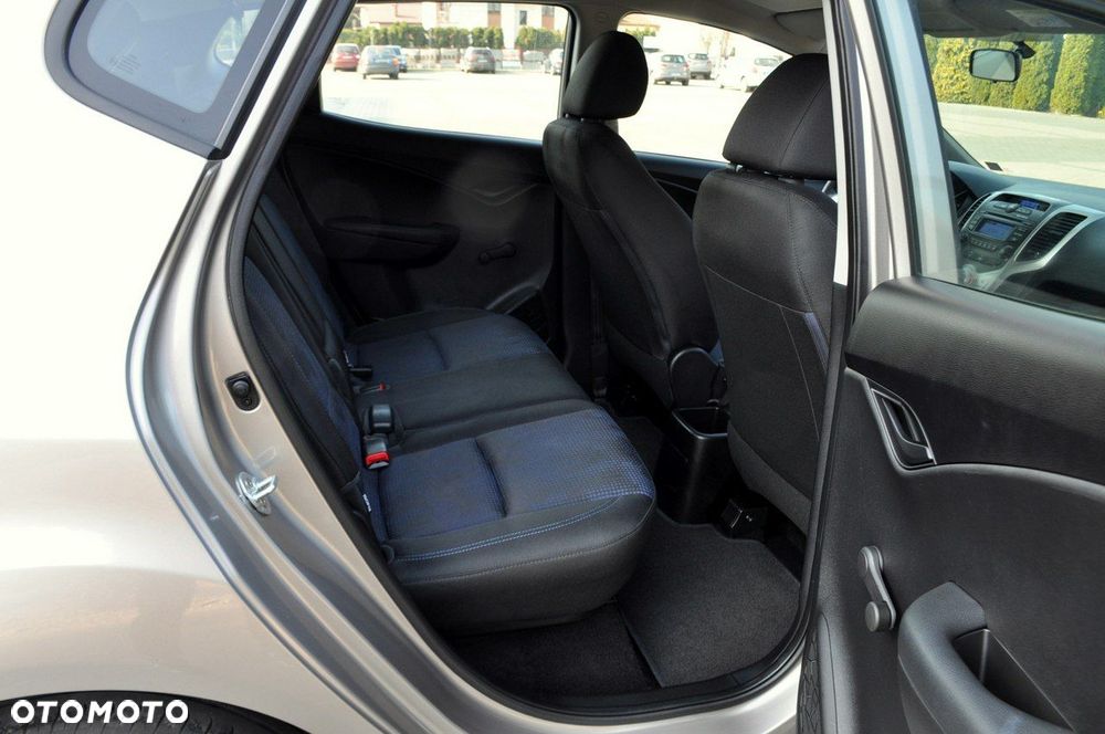 Hyundai ix20 - 19