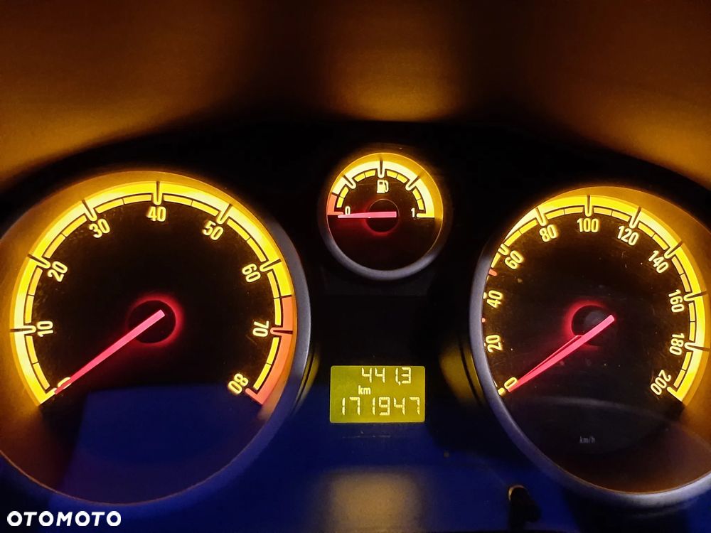Opel Corsa - 9