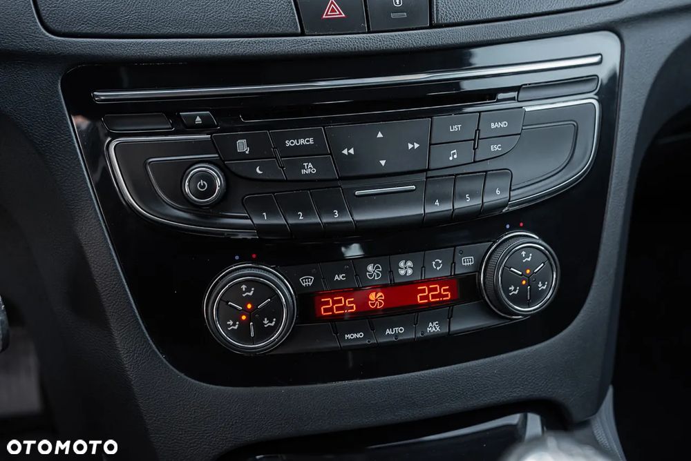 Peugeot 508 HDi FAP 140 Active - 22